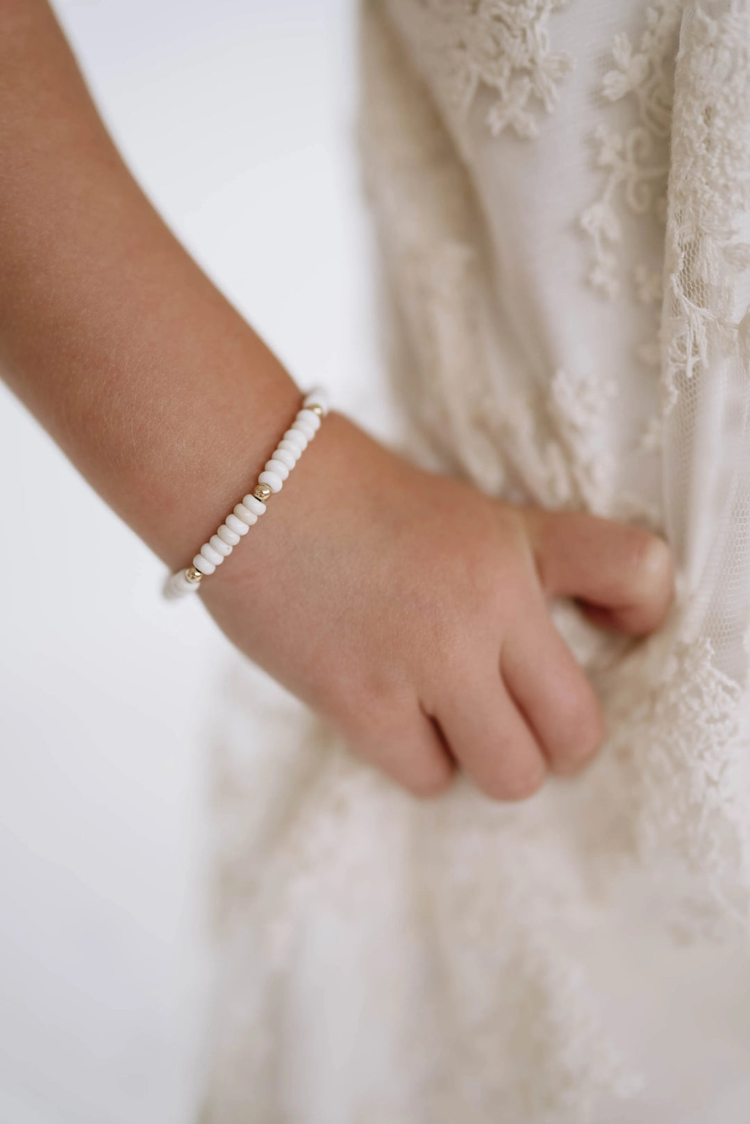 Mommy & Me White & Gold Stretchy Beaded Bracelet