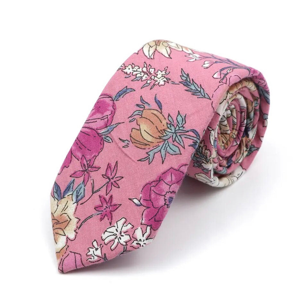 Men's Skinny Tie in Watercolor Rose Elegance