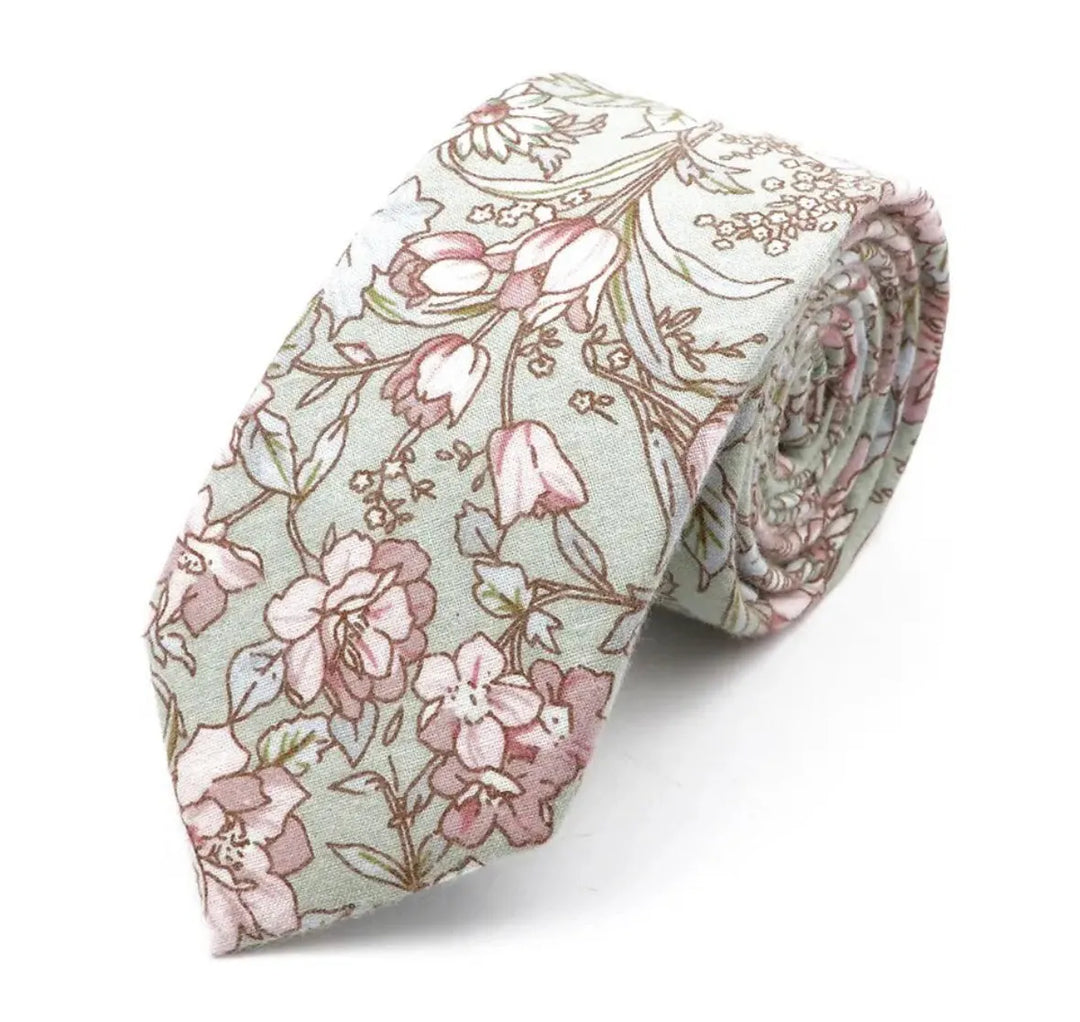 Men's Skinny Tie in Pastel Petal