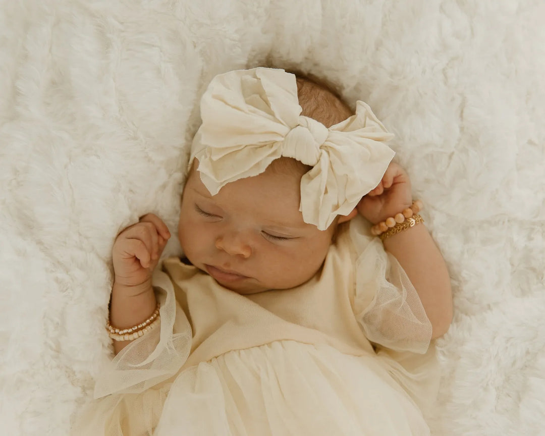 Hot Mess Nylon Headband in Ivory