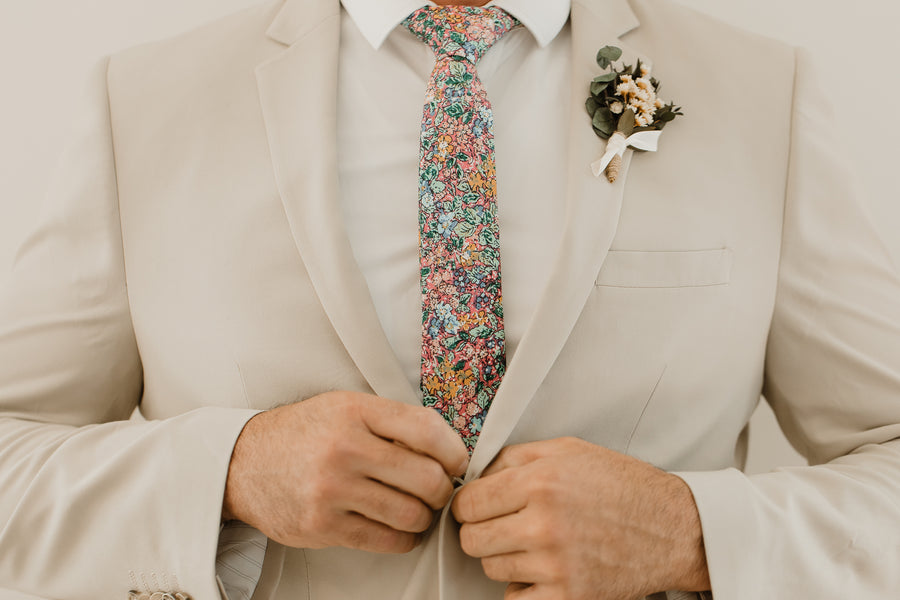 Men's Skinny Tie in Botanic Vibes